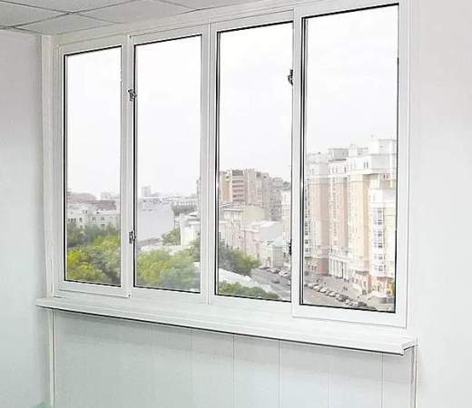 Пластиковые раздвижные окна на балкон и отделка внутри в Жуковском