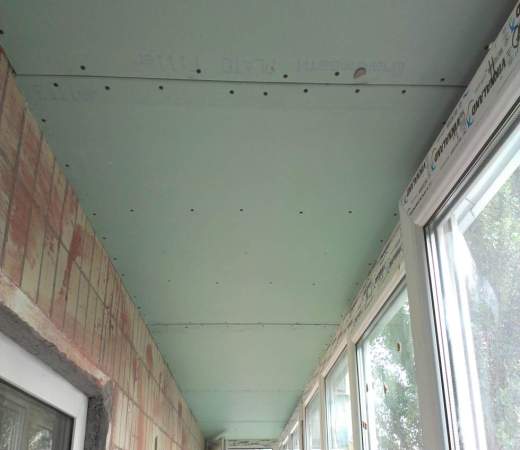 Отделка потолка балкона гипсокартоном в Жуковском