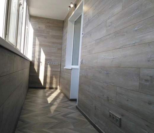 Отделка балкона ламинатом внутри в Жуковском